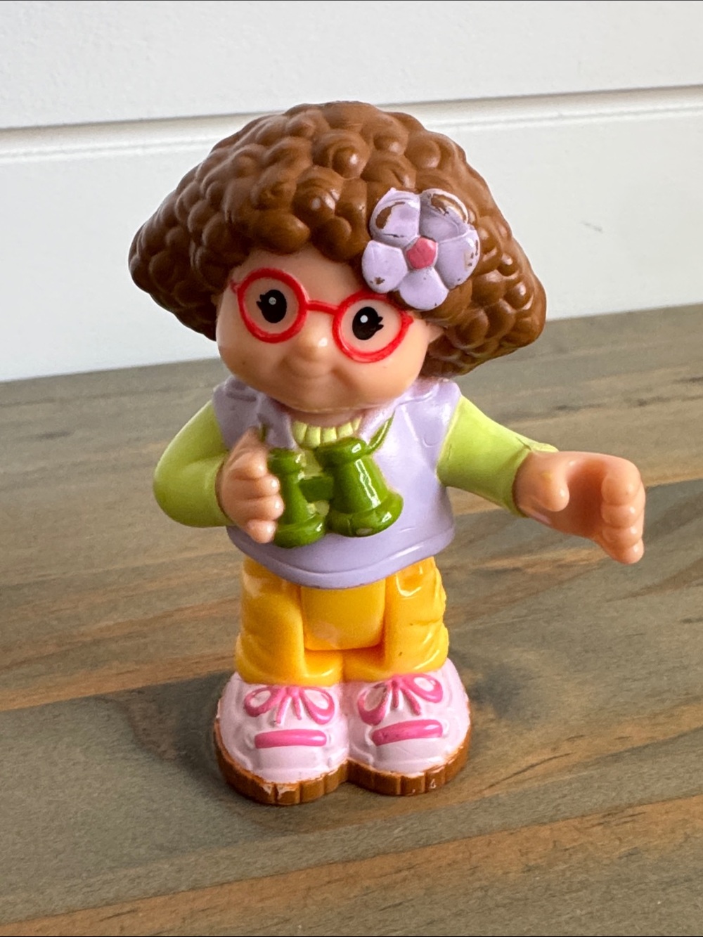 Fisher-Price | Little People Camping Adventure: Maggie with Binoculars